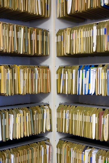 Les compétences essentielles pour exceller en archivistique